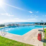 Beachfront With Pool, Padel & Private Parking Апартаменты *