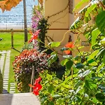 Апартаменты Beachfront With Pool, Padel & Private Parking Ситио-де-Калаонда